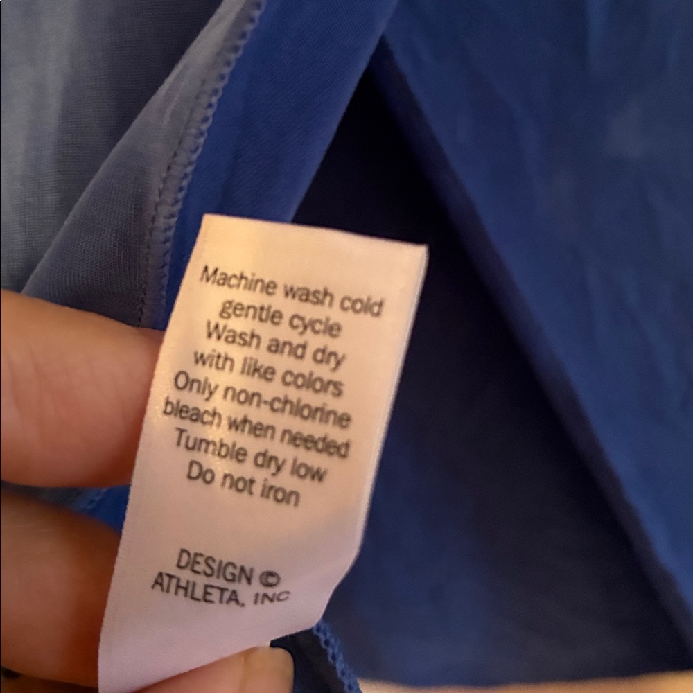 NWT Athleta Ciao Bella Blue Crossover Back Tank Women’s size XL - Picture 5 of 7
